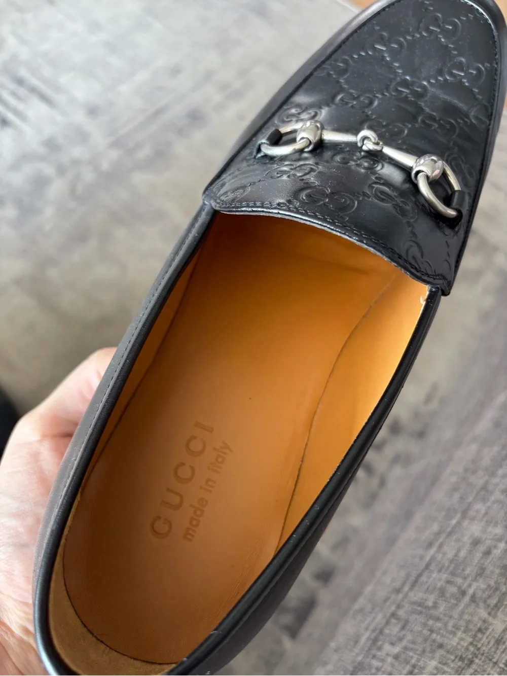 Gucci Black Leather Horsebit Embossed Loafers 9.5 42.5 $990
